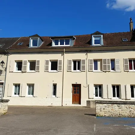 Avec Terrasse *